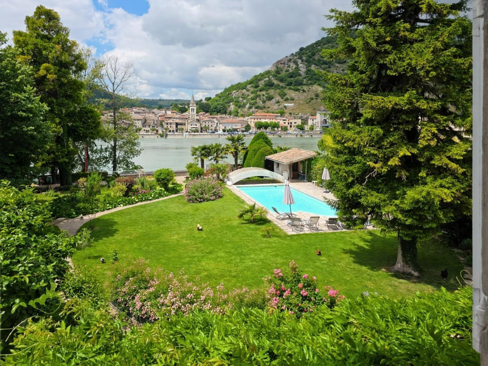 Villa Rhona Andancette Екстериор снимка